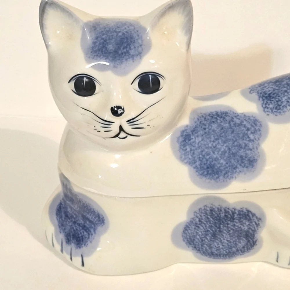 RARE VTG MR. MAN CAT PORCELAIN TRINKET JEWELRY FIGURINE 1983